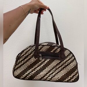 brown + cream woven bag